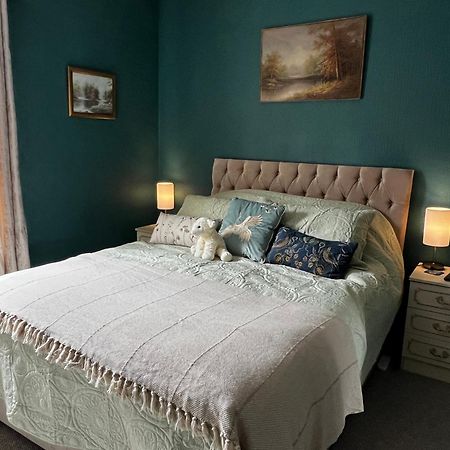 Robin'S Hollow: 2Bd Home Near Wrexham Afc Exterior foto